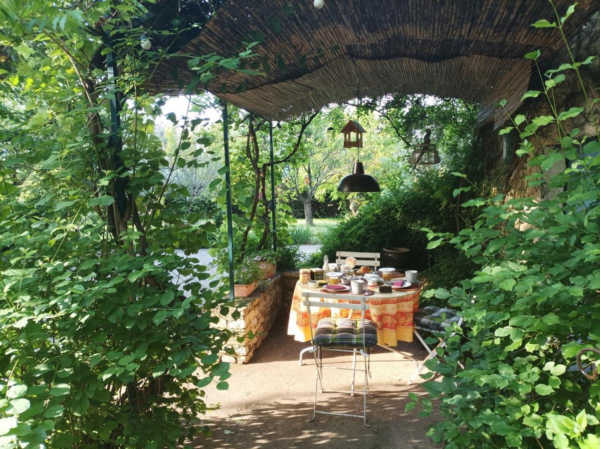 Bed and Breakfast Campagne De Pre Grand Saint-Etienne-les-Orgues Экстерьер фото